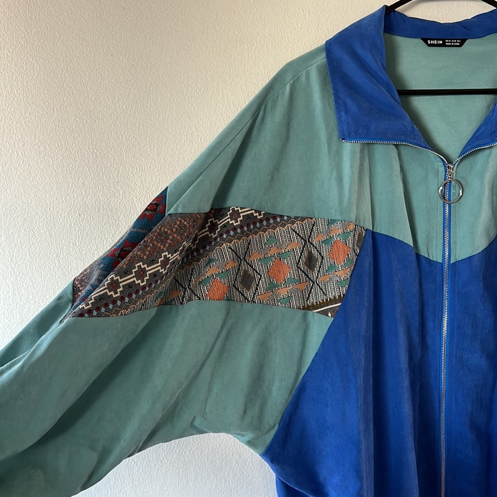 Colorblock Jogger Jacket - Picture 2 of 5
